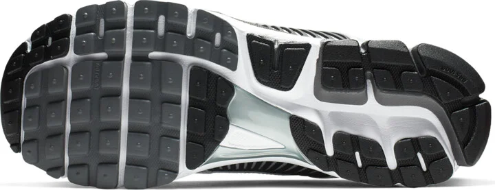 Nike Men's Zoom Vomero 5 SE SP Shoes in Grey | CI1694-001 - Image 2