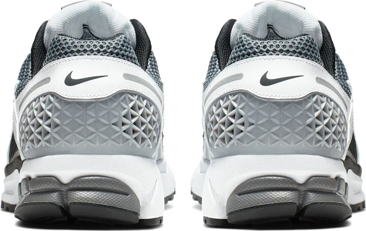 Nike Men's Zoom Vomero 5 SE SP Shoes in Grey | CI1694-001 - Image 6