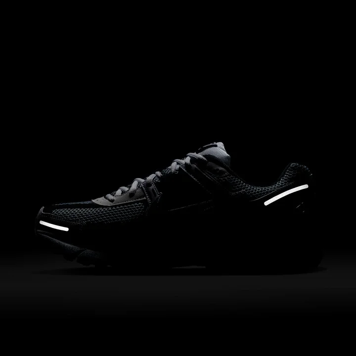 Nike Men's Zoom Vomero 5 SE SP Shoes in Grey | CI1694-001 - Image 10