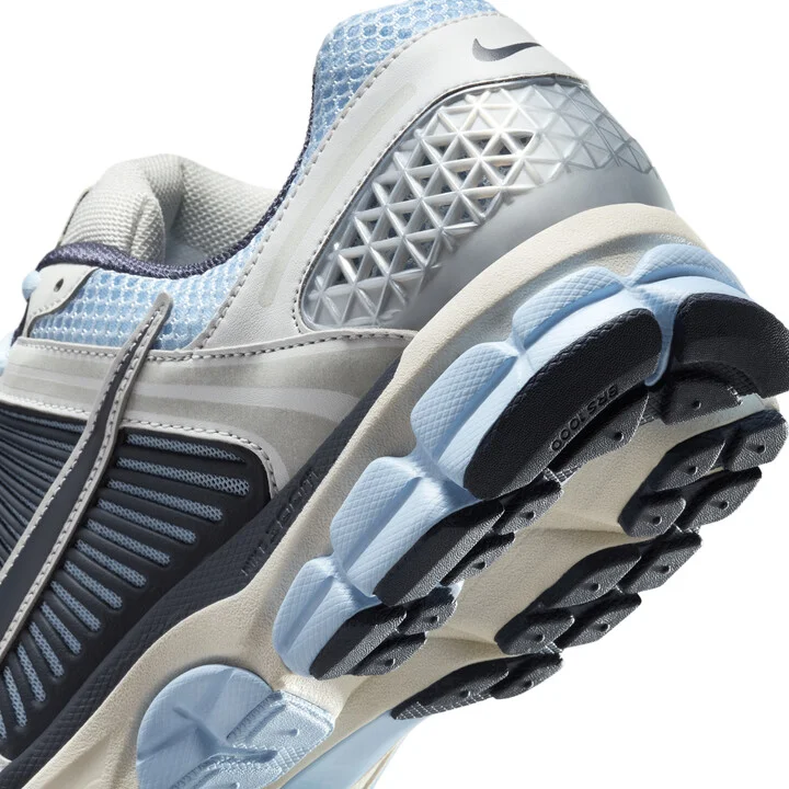Nike Men's Zoom Vomero 5 Shoes in Blue | FB9149-402 - Image 8