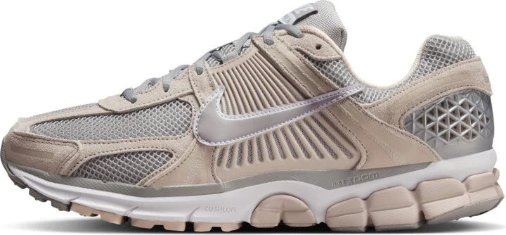 Nike Men's Zoom Vomero 5 Shoes in Brown | HF1553-101