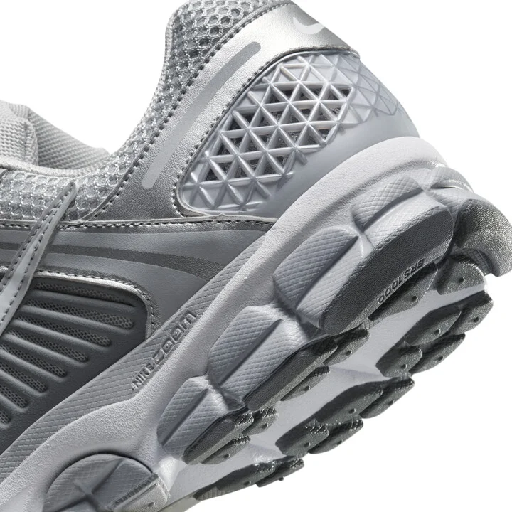 Nike Men's Zoom Vomero 5 Shoes in Grey | FJ4151-003 - Image 8