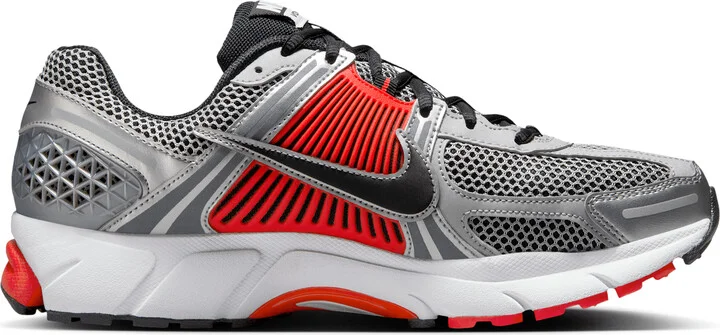 Nike Men's Zoom Vomero 5 Shoes in Grey | FJ4151-005 - Image 3