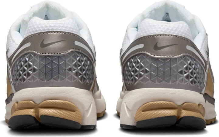 Nike Men's Zoom Vomero 5 Shoes in Grey | FJ4151-006 - Image 6