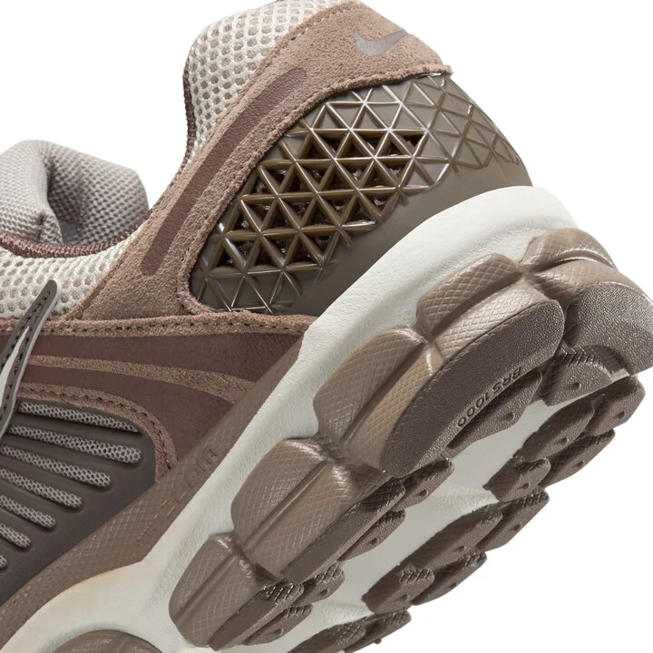 Nike Men's Zoom Vomero 5 Shoes in Grey | HF1553-004 - Image 8