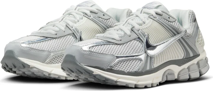 Nike Men's Zoom Vomero 5 Shoes in White | IM2219-121 - Image 5