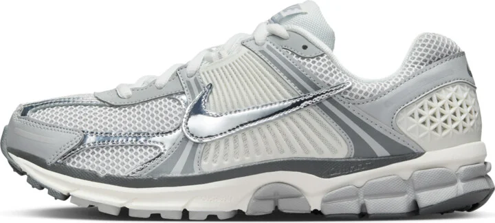 Nike Men's Zoom Vomero 5 Shoes in White | IM2219-121