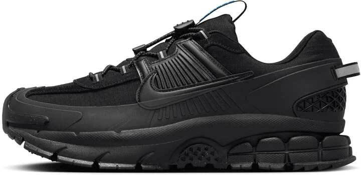Nike Men's Zoom Vomero Roam Winterized Shoes in Black | FV2295-002