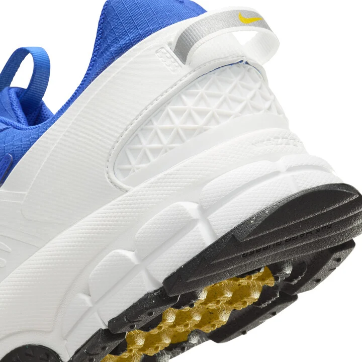 Nike Men's Zoom Vomero Roam Winterized Shoes in Blue | FV2295-400 - Image 8