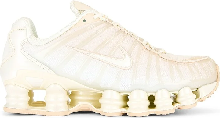 Nike Nike Shox TL Sneaker in Cream