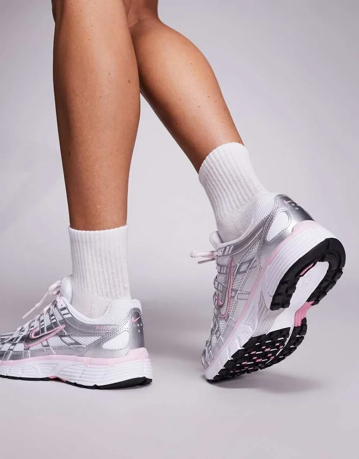 Nike P-6000 sneakers in metallic silver and pink - Image 4