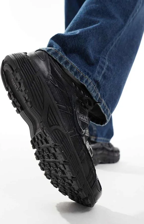 Nike P-6000 sneakers in triple black - Image 3