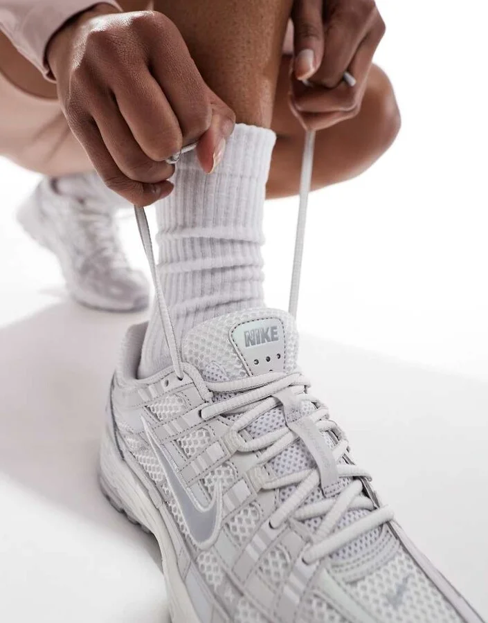Nike P-6000 sneakers in white and gray - Image 3