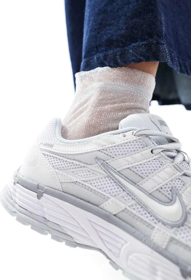 Nike P-6000 sneakers in white and silver - Image 3