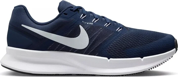 Nike Run Swift 3 Running Shoe