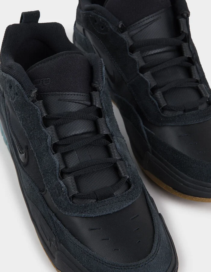 NIKE SB Air Max Ishod Mens Shoes - Image 6