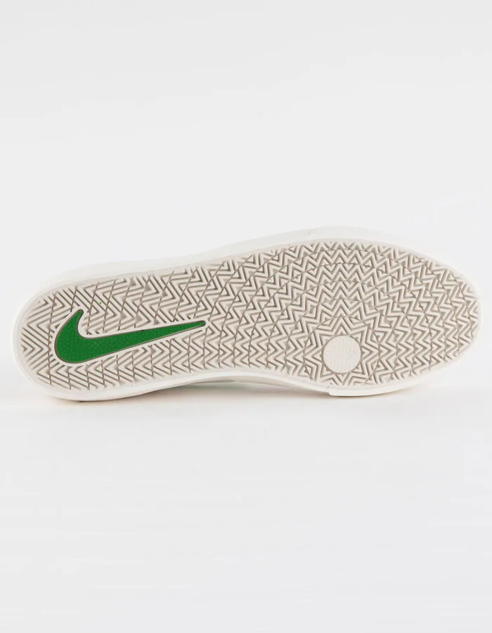 NIKE SB Chron 2 Mens Shoes - Image 3