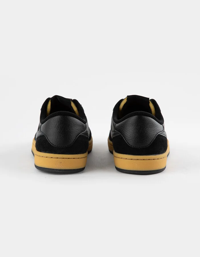 NIKE SB FC Classic Skate Shoes - Image 4