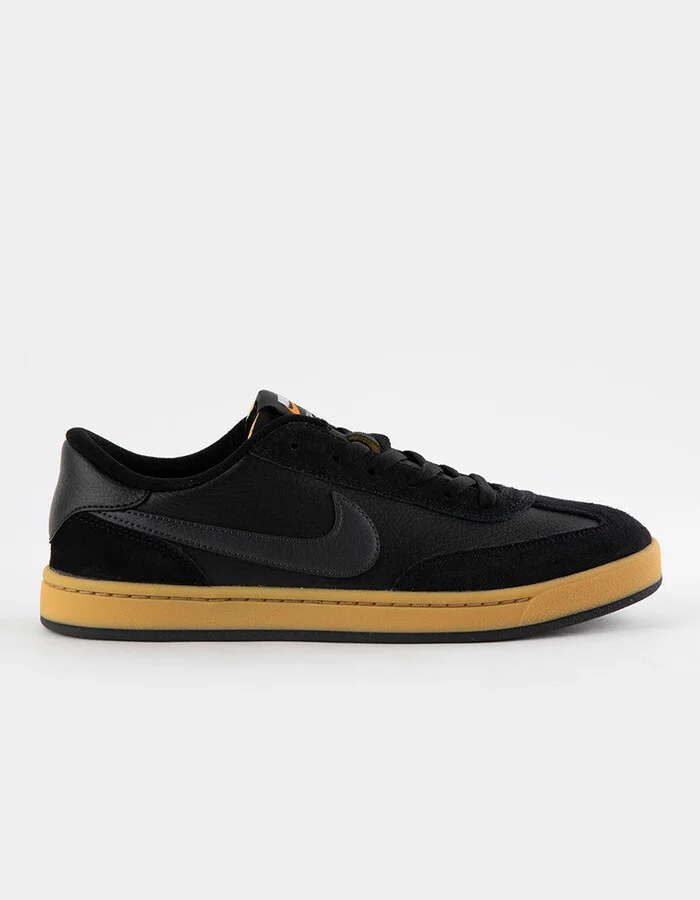 NIKE SB FC Classic Skate Shoes