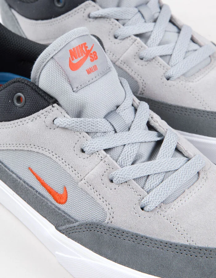 NIKE SB Malor Shoes - Image 11