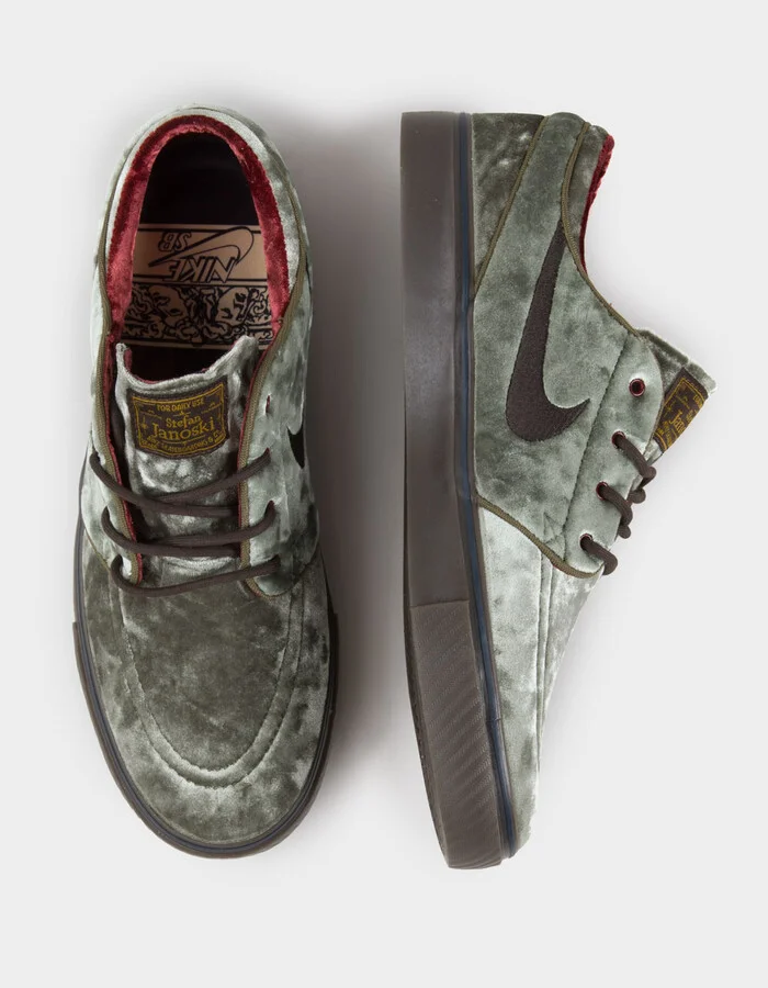 NIKE SB Zoom Janoski OG+ SE Skate Shoes - Image 5