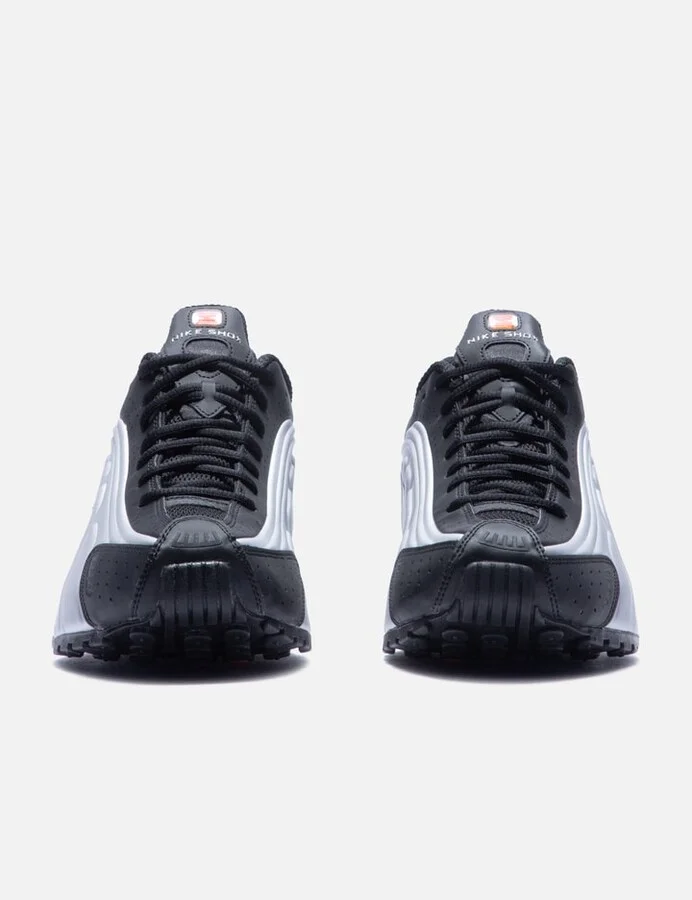Nike Shox R4 - Image 2