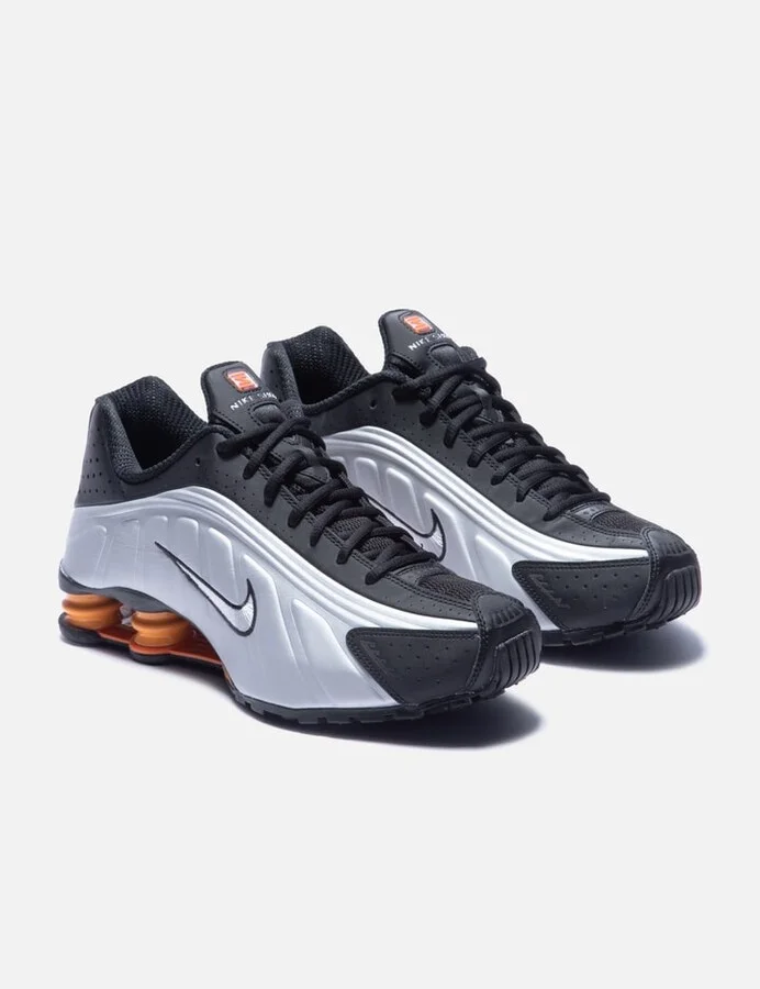 Nike Shox R4 - Image 4