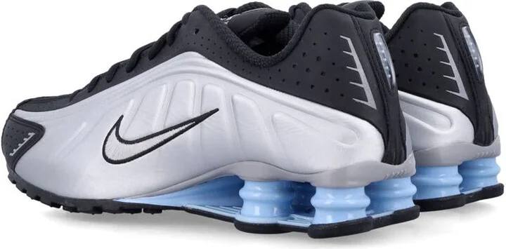 Nike Shox R4 - Image 4