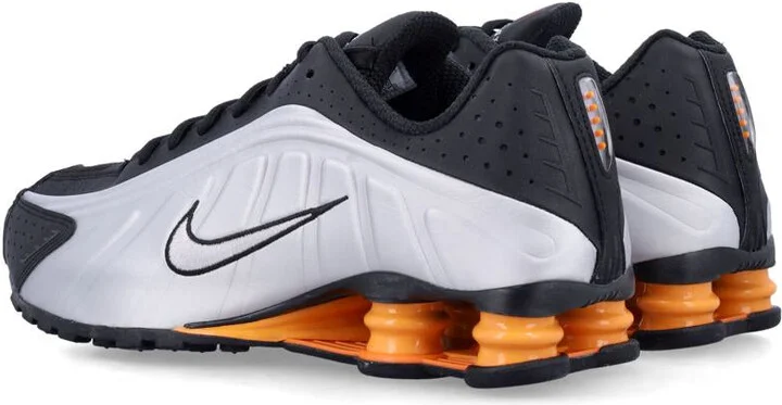 Nike Shox R4 - Image 4