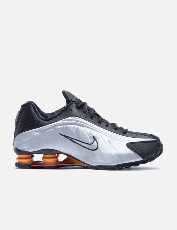 Nike Shox R4