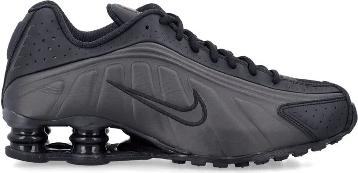 Nike Shox R4