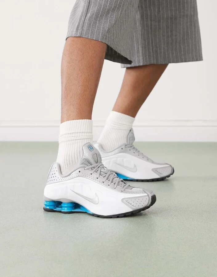 Nike Shox R4 sneakers in silver and white