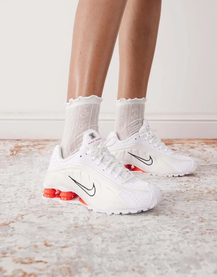 Nike Shox R4 sneakers in white and red