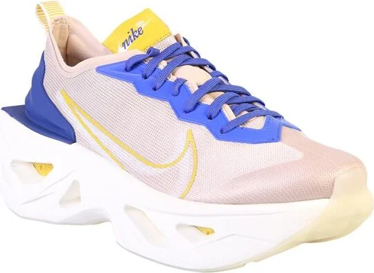 Nike Sneakers - Image 2