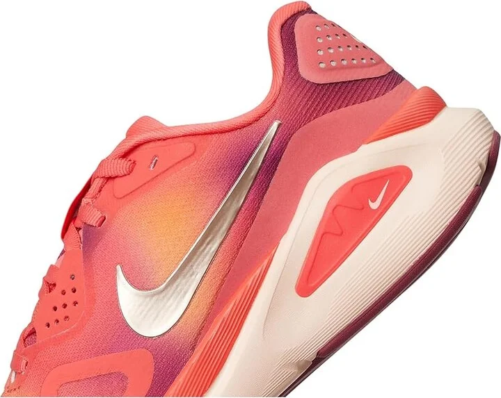 Nike Structure 26 Special Edition Women's Shoes Ember Glow/Washed Coral/Sweet Beet : 5 M, Synthetic - Image 7