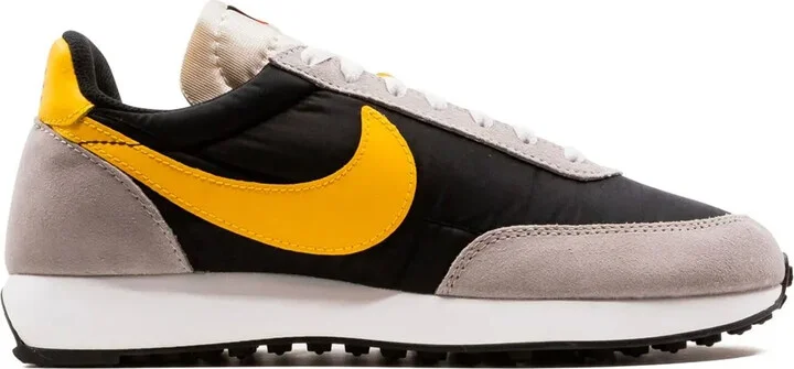 Nike Tailwind 79 sneakers