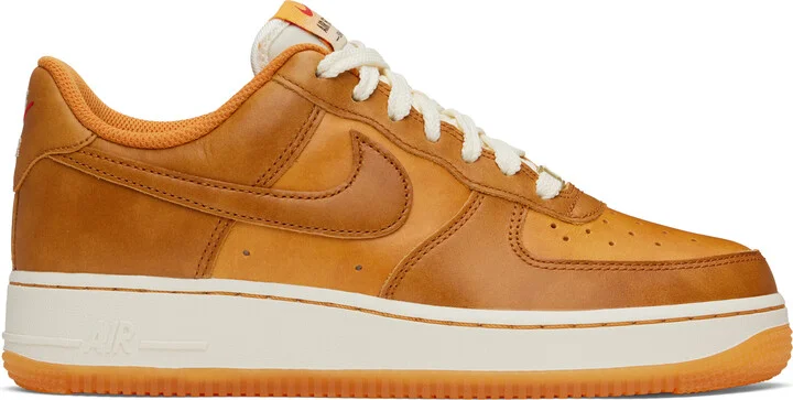 Nike Tan Air Force 1 '07 LV8 Sneakers