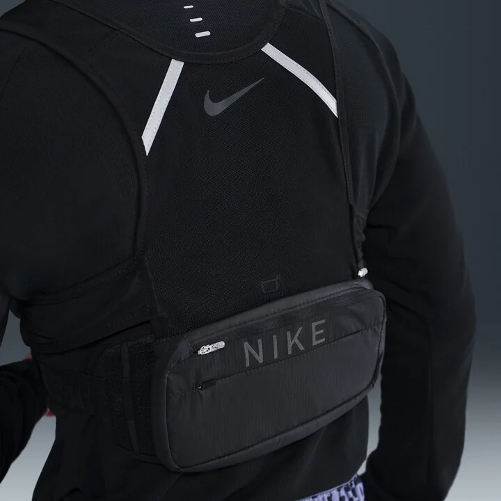 Nike Unisex Transform Packable Running Vest in Black | N1002042-013 - Image 5
