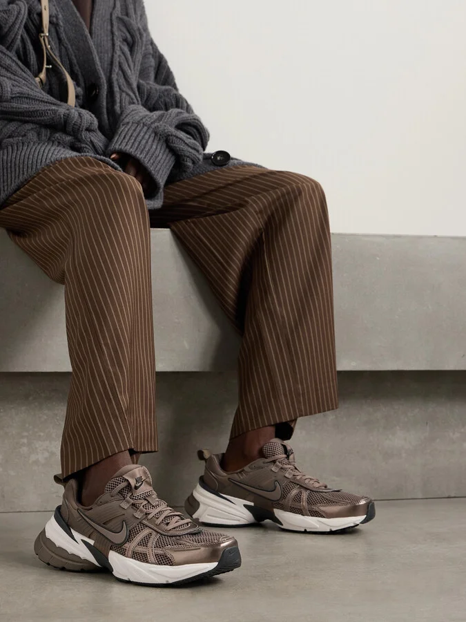 Nike - V2k Metallic Leather, Rubber And Mesh Sneakers - Brown - Image 2