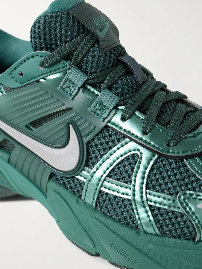 Nike - V2k Metallic Leather, Rubber And Mesh Sneakers - Green - Image 4
