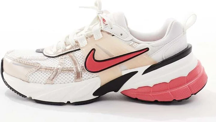 Nike V2K Run sneakers in pink and silver - Image 2