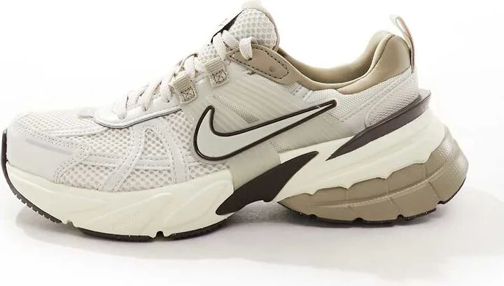 Nike V2K Run sneakers in white and beige - Image 2