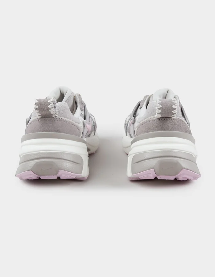 NIKE V2K Womens Running Shoes - Image 4