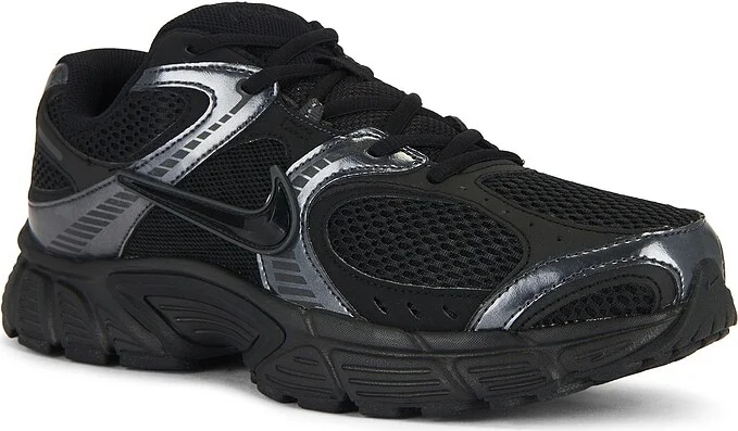 Nike V5 Rnr in Black - Image 2
