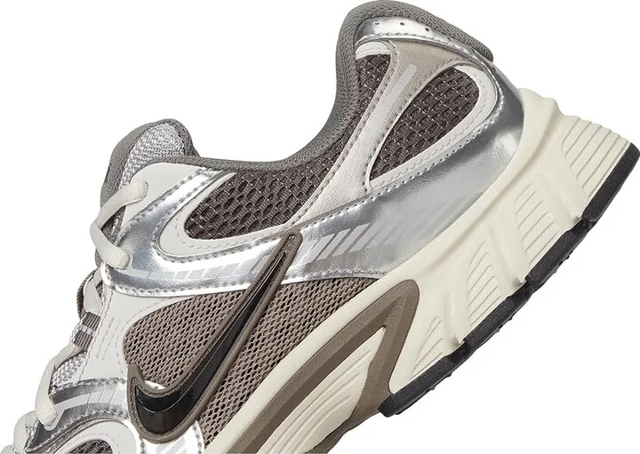 Nike V5 RNR Men's Shoes Cave Stone/Black/College Grey/Vast Grey : 6 M, Synthetic - Image 7