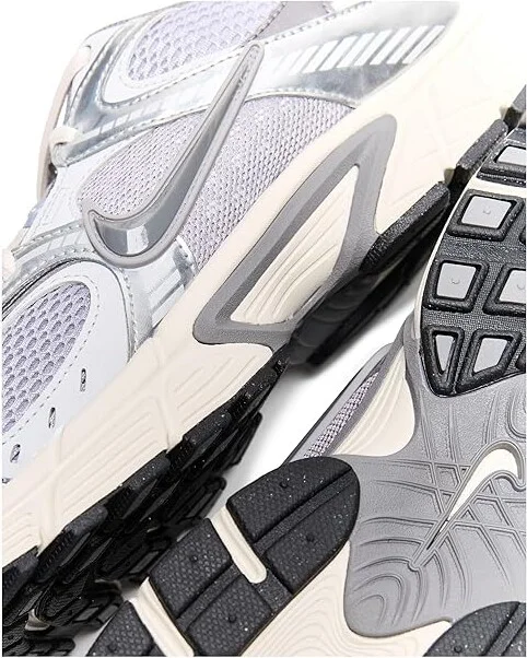 Nike V5 RNR Men's Shoes Cement Grey/Cement Grey/Grey Fog : 8 M, Synthetic - Image 7