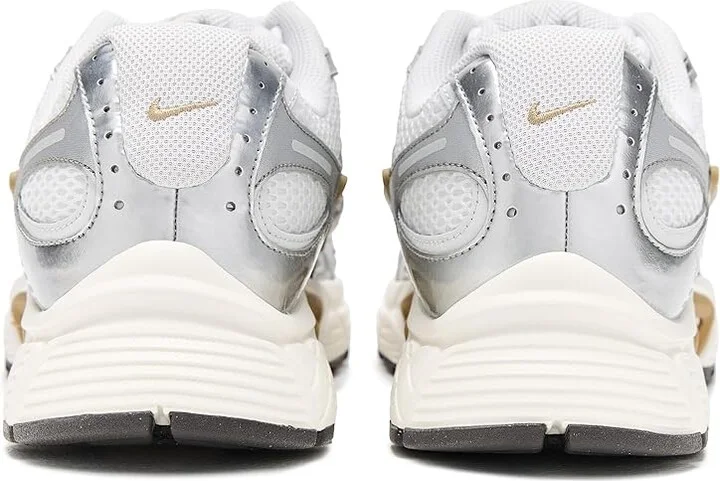 Nike V5 RNR Men's Shoes White/Medium Ash/Parachute Beige : 7.5 M, Synthetic - Image 5