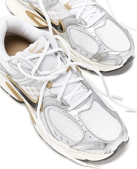 Nike V5 RNR Men's Shoes White/Medium Ash/Parachute Beige : 7.5 M, Synthetic - Image 7