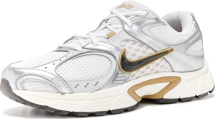Nike V5 RNR Men's Shoes White/Medium Ash/Parachute Beige : 7.5 M, Synthetic