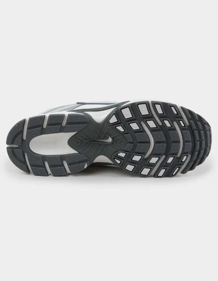 NIKE V5 RNR Womens Shoes - Image 8